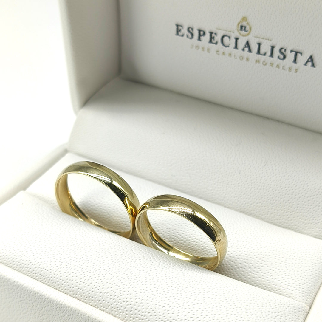 18D654-4LQ Argollas de Matrimonio en oro amarillo de 10 Kilates.