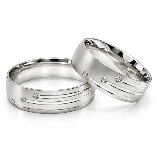 Argollas de matrimonio en oro blanco con circonias y líneas | 20B39-6LQ