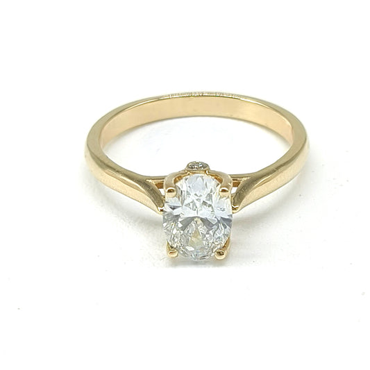 25JCL24LQ Anillo de compromiso tradicional en oro Amarillo de 14 kilates con diamante de laboratorio en corte Oval
