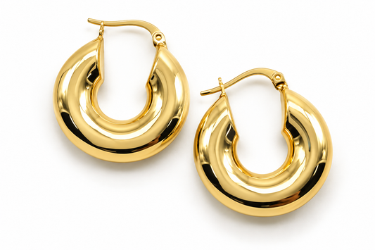 Arracadas anchas de diseño curvo en oro amarillo de 10K | 61AR10331LQ