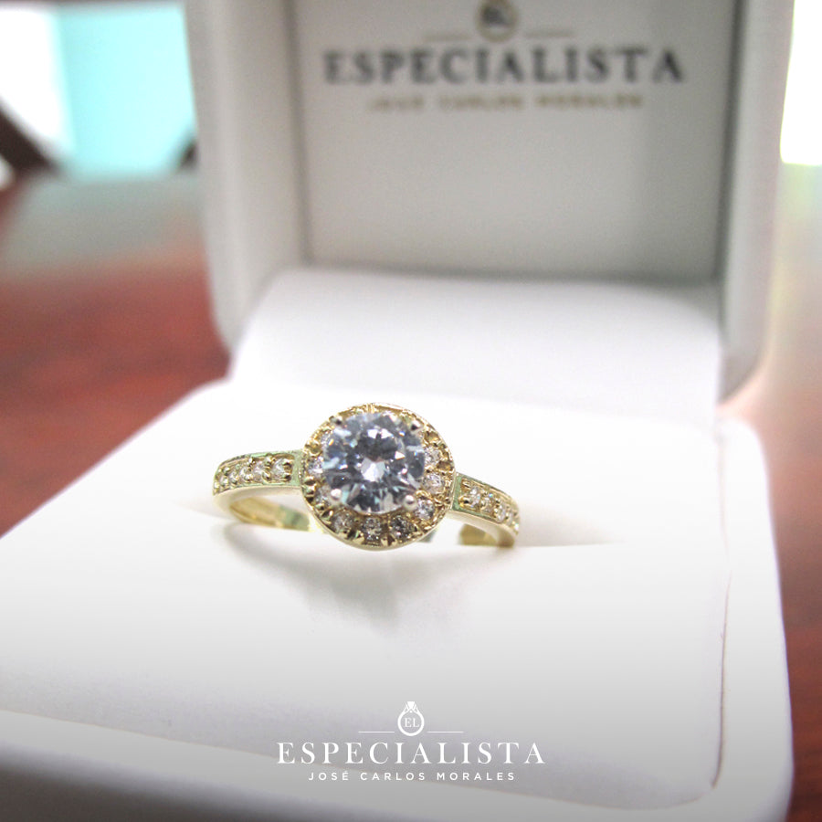 11ZA20LQ Anillo de compromiso en oro amarillo de 14 Kilates