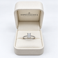 Anillo de compromiso en oro blanco de 14 Kilates corte esmeralda | 11ZB9170LQ