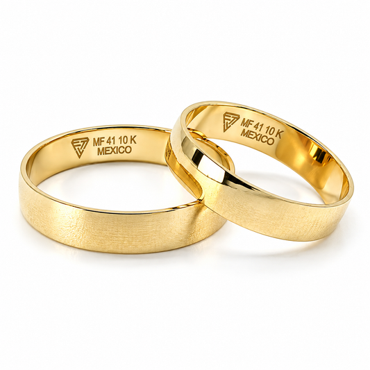 18D18-4LQ  Argollas de Matrimonio en oro amarillo de 10 Kilates.