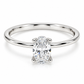 Anillo de compromiso en oro blanco de 10 Kilates con piedra Oval | 18ZB881LQ