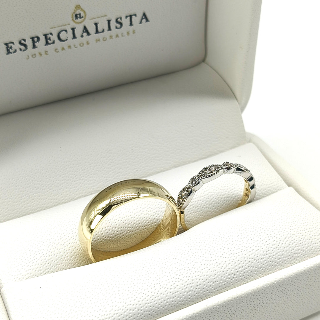 19A110-6LQ + 23CHA599LQ Set de argollas matrimoniales en oro de 14 Kilates.