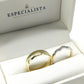 19A110-6LQ + 23CHA639LQ Set de argollas matrimoniales en oro de 14 Kilates.