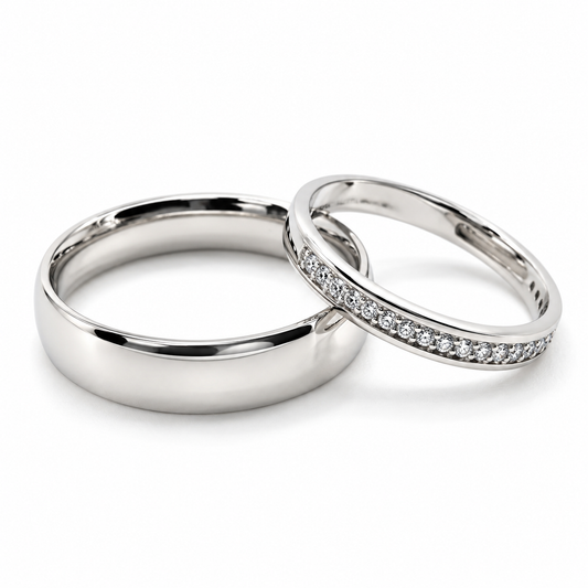 20B110-4LQ + 23CHB659LQ Set de argolla de matrimonio tradicional con churumbela en oro blanco de 10 Çü 14 kilates