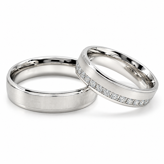 Argollas de matrimonio en oro blanco con circonias y acabado mate | 20B52-5LQ
