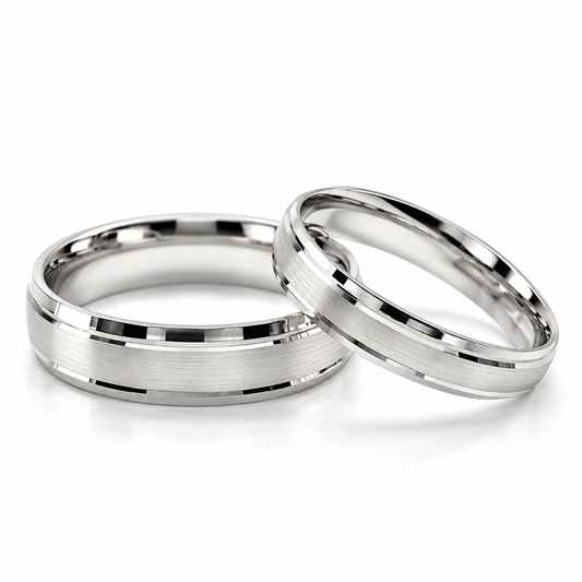 Argollas de matrimonio en oro blanco con centro mate de 6 y 4 mm | 20B5V-64LQ