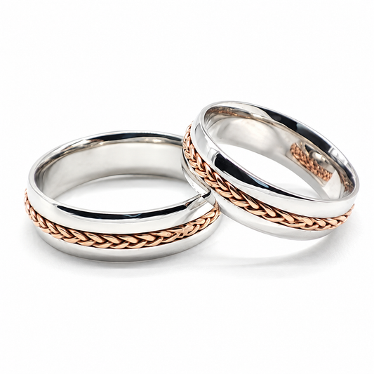 Argollas de matrimonio en oro blanco con trenza rosa | 21C408LQ