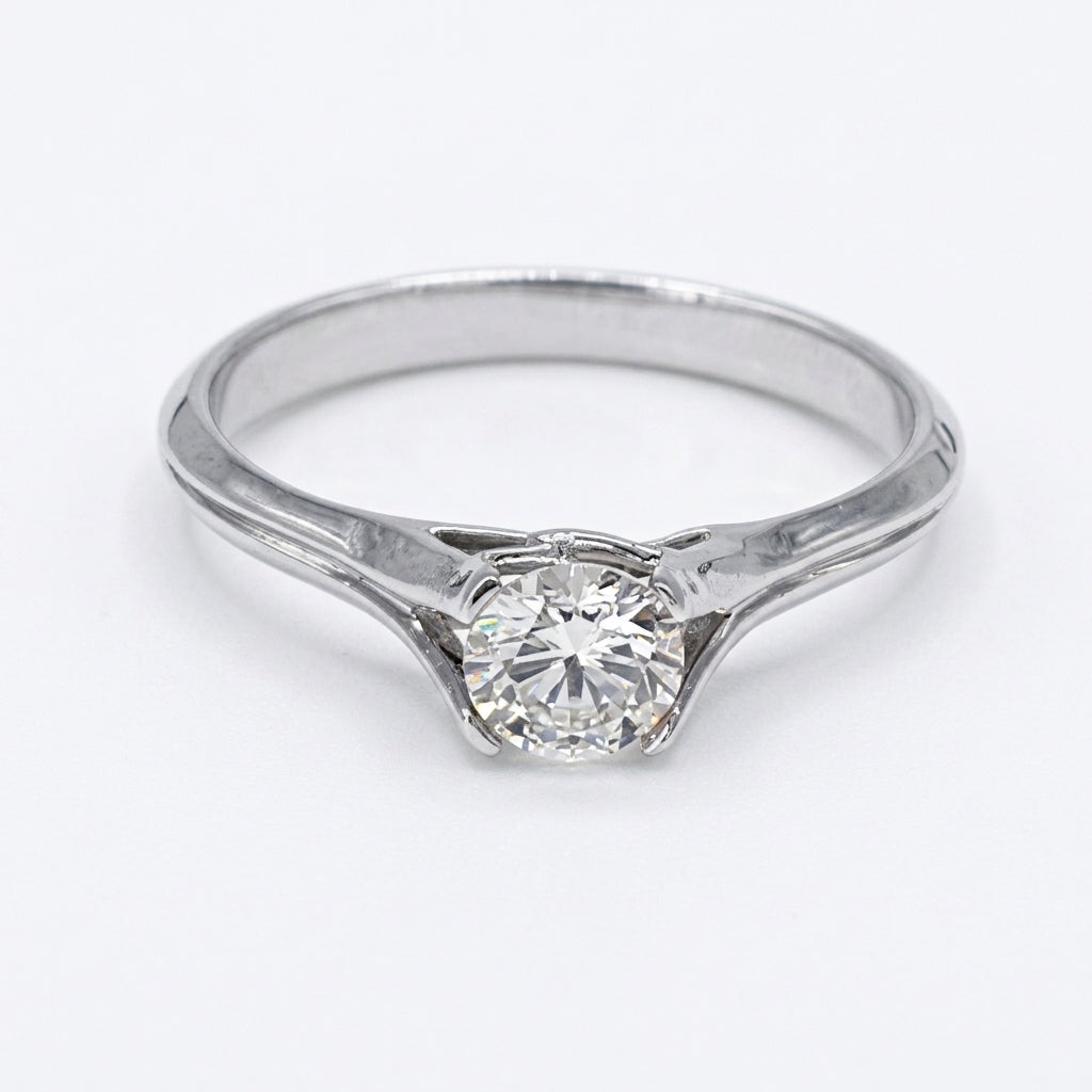 24JC9021LQ Anillo de compromiso en Platino de .950 montado con Diamante natural