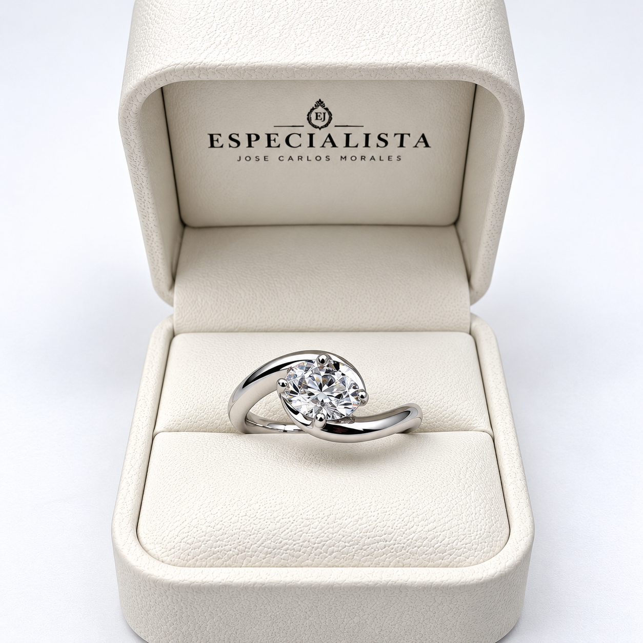 Anillo de compromiso curvo en oro blanco de 14 kilates con diamante de laboratorio | 25JCL29LQ