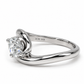 Anillo de compromiso curvo en oro blanco de 14 kilates con diamante de laboratorio | 25JCL29LQ