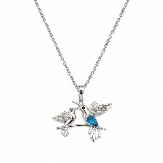 Collar en oro de 10 ó 14 Kilates con Colgante de Colibrí | 6050337LQ